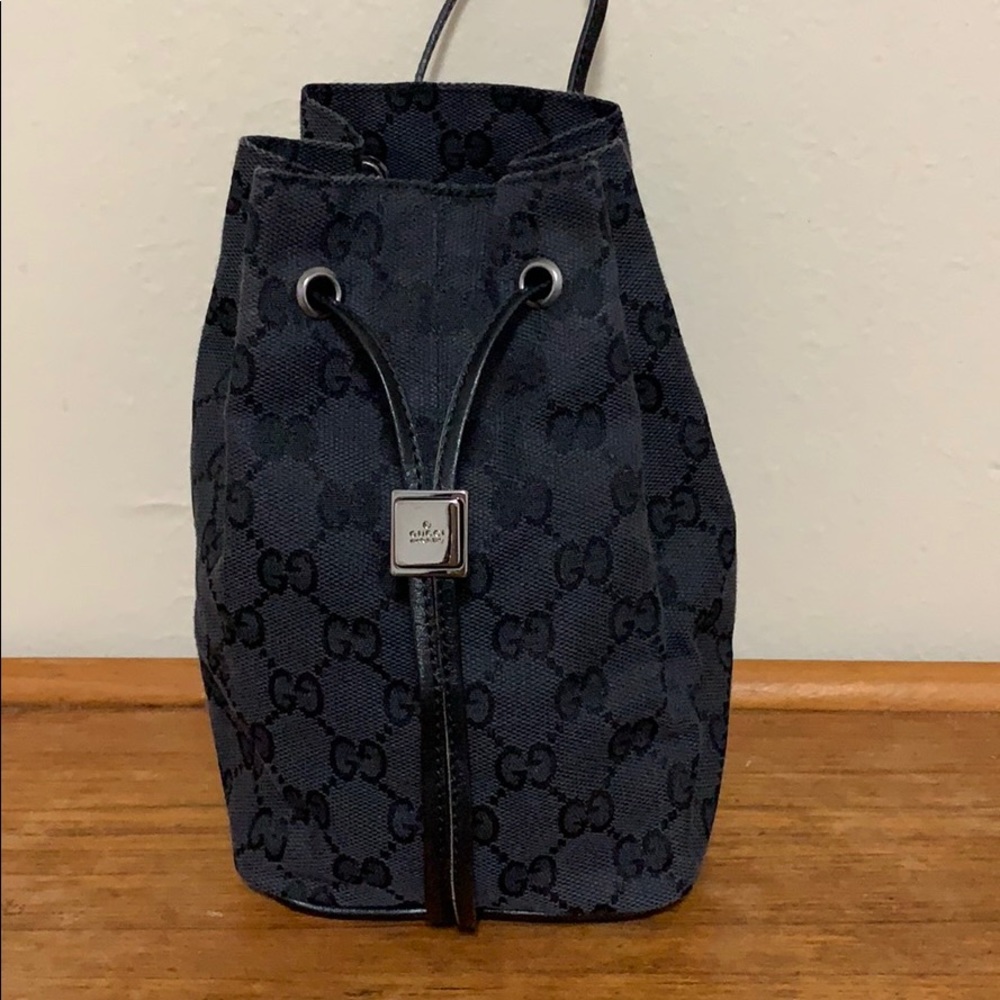 Vintage Authentic Gucci Pouch